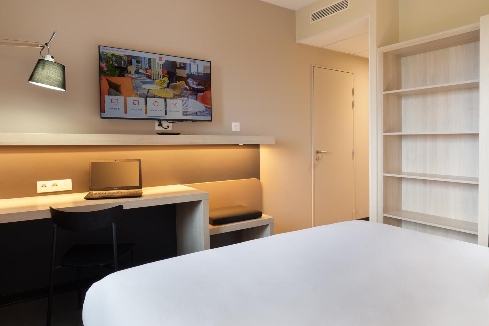 Ibis Douai Dechy Hotel Exterior photo