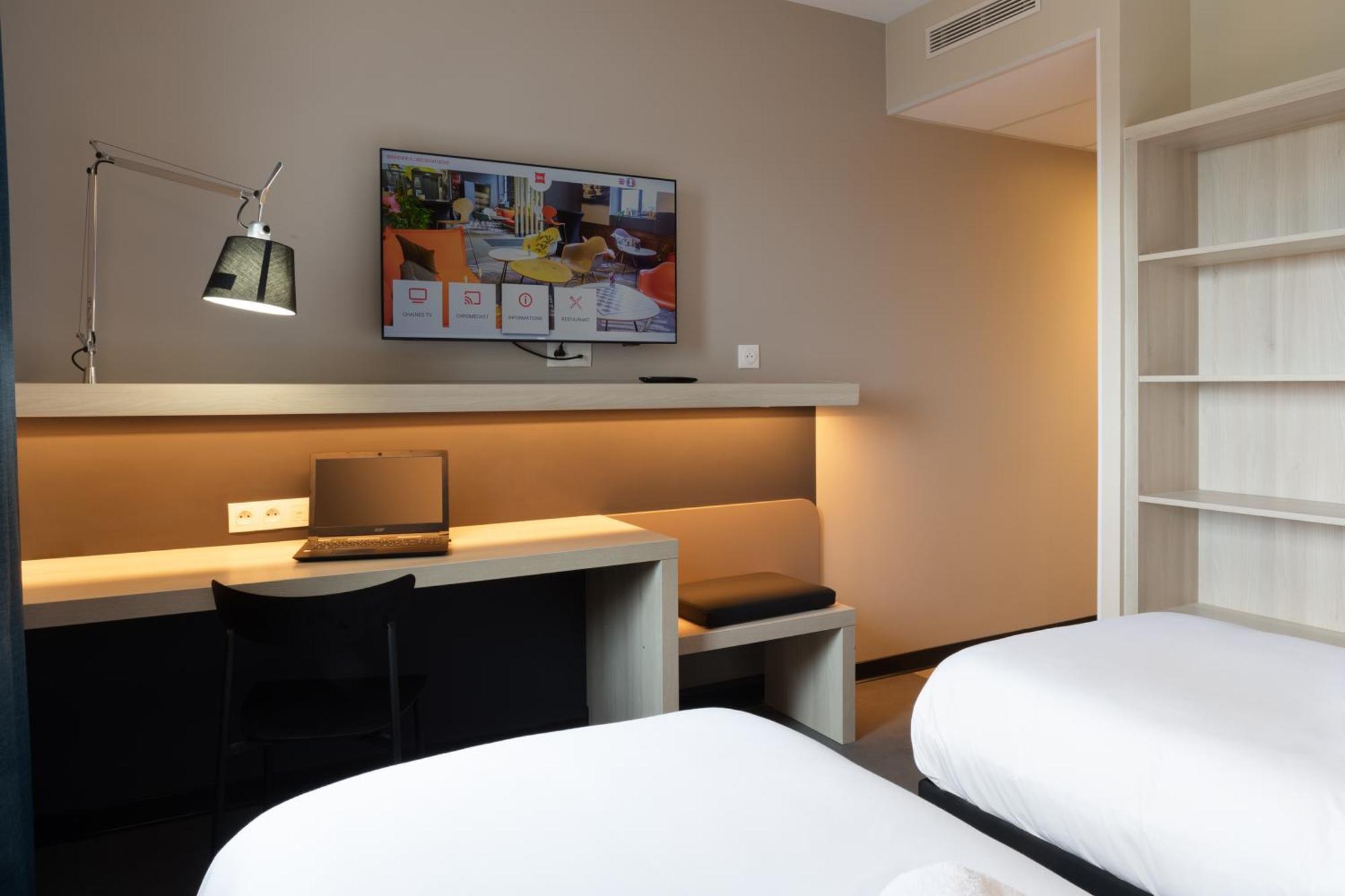 Ibis Douai Dechy Hotel Exterior photo
