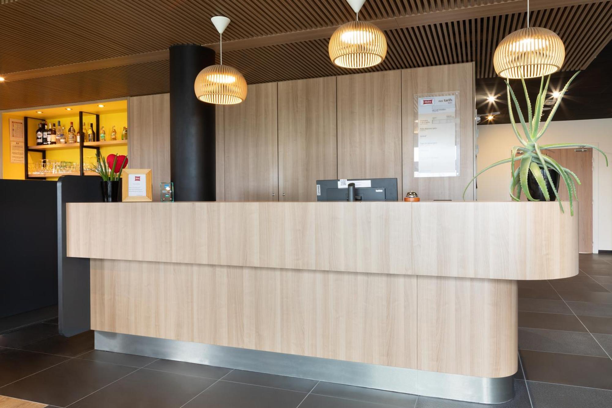 Ibis Douai Dechy Hotel Exterior photo
